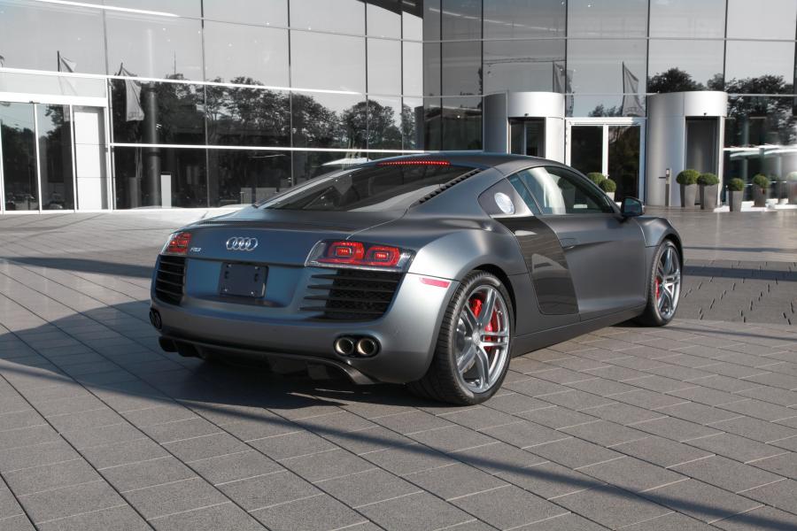  Audi R8 Exclusive Selection Edition 2012 года  (NA) (фото 7 из 18)